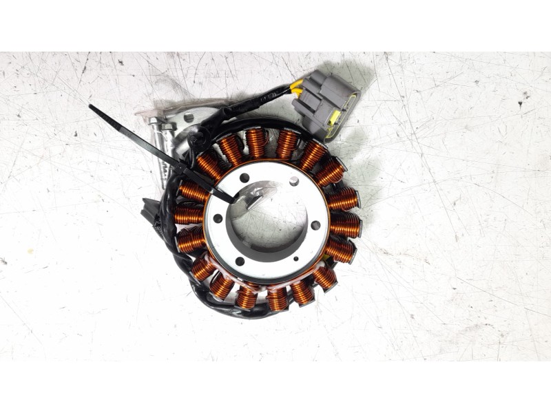 Recambio de estator para honda x-adv referencia OEM IAM 31120MKTD01  