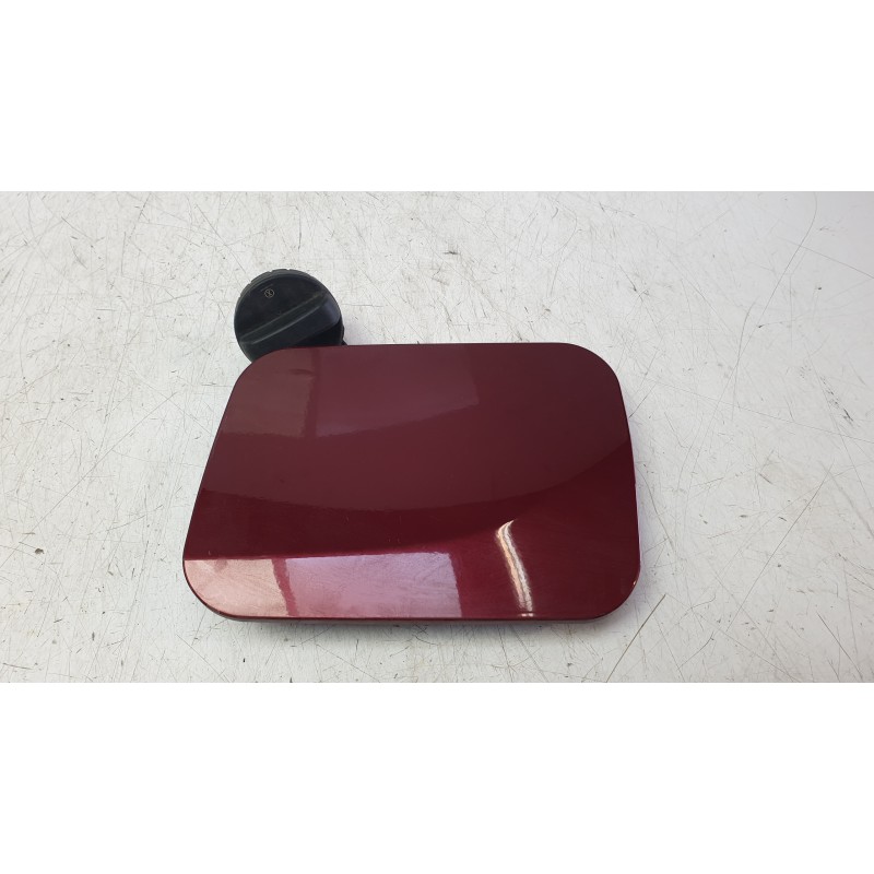 Recambio de tapa exterior combustible para toyota rav 4 v (_a5_, _h5_) 2.5 hybrid (axah52) referencia OEM IAM 7735042100  