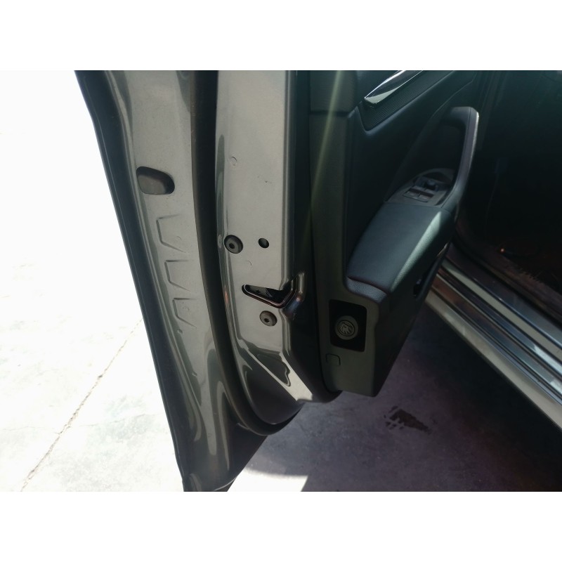 Recambio de cerradura puerta delantera izquierda para skoda octavia iv (nx3, nn3, pv3) 2.0 tdi referencia OEM IAM   