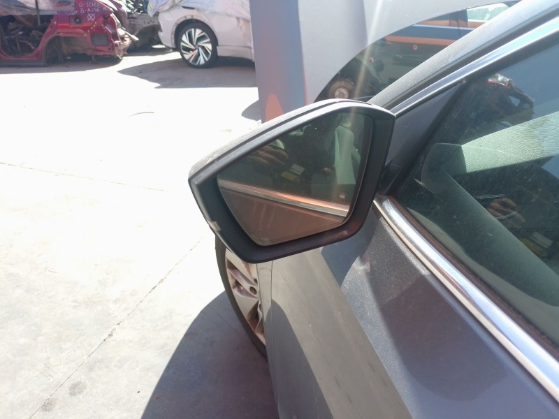 Recambio de retrovisor izquierdo para skoda octavia iv (nx3, nn3, pv3) 2.0 tdi referencia OEM IAM   