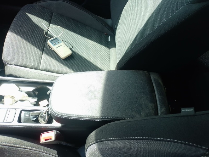 Recambio de apoyabrazos central para skoda octavia iv (nx3, nn3, pv3) 2.0 tdi referencia OEM IAM   