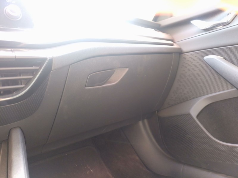 Recambio de guantera para skoda octavia iv (nx3, nn3, pv3) 2.0 tdi referencia OEM IAM   