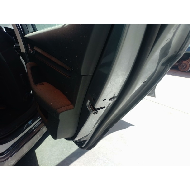 Recambio de cerradura puerta trasera derecha para skoda octavia iv (nx3, nn3, pv3) 2.0 tdi referencia OEM IAM   