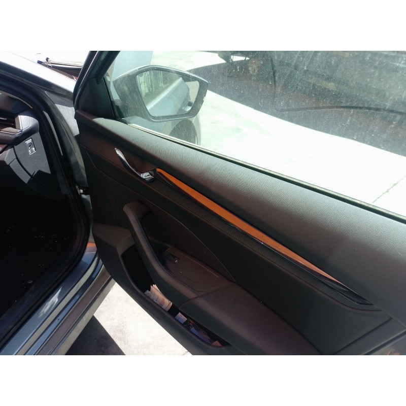 Recambio de elevalunas delantero derecho para skoda octavia iv (nx3, nn3, pv3) 2.0 tdi referencia OEM IAM   