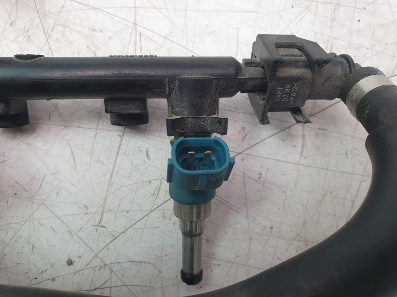 Recambio de rampa inyectora para yamaha yzf-r 7 yzf-r 7 referencia OEM IAM 1WS139380000  