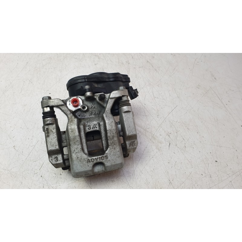 Recambio de pinza freno trasera derecha para toyota rav 4 v (_a5_, _h5_) 2.5 hybrid (axah52) referencia OEM IAM 4783042100  