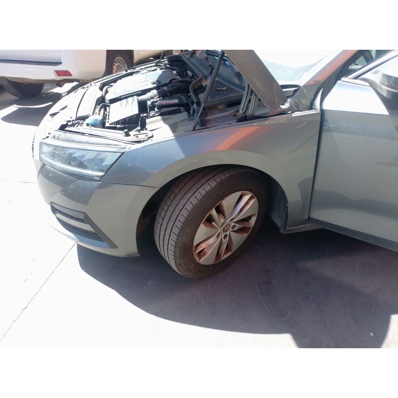 Recambio de transmision delantera izquierda para skoda octavia iv (nx3, nn3, pv3) 2.0 tdi referencia OEM IAM   