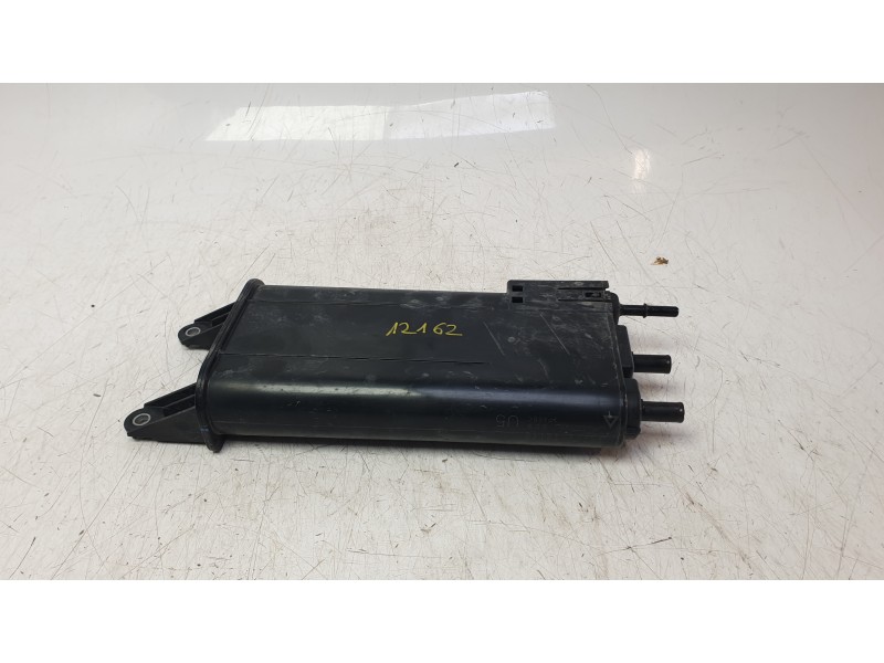 Recambio de filtro carbono activo para toyota rav 4 v (_a5_, _h5_) 2.5 hybrid (axah52) referencia OEM IAM 7774042120  