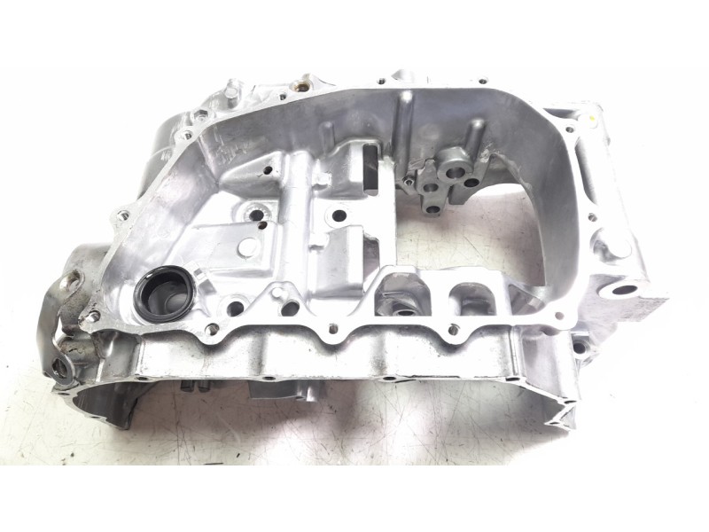 Recambio de carter para honda x-adv referencia OEM IAM 11000MKTD00  