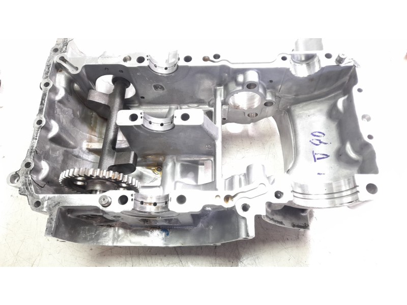 Recambio de carter para honda x-adv referencia OEM IAM 11000MKTD00  