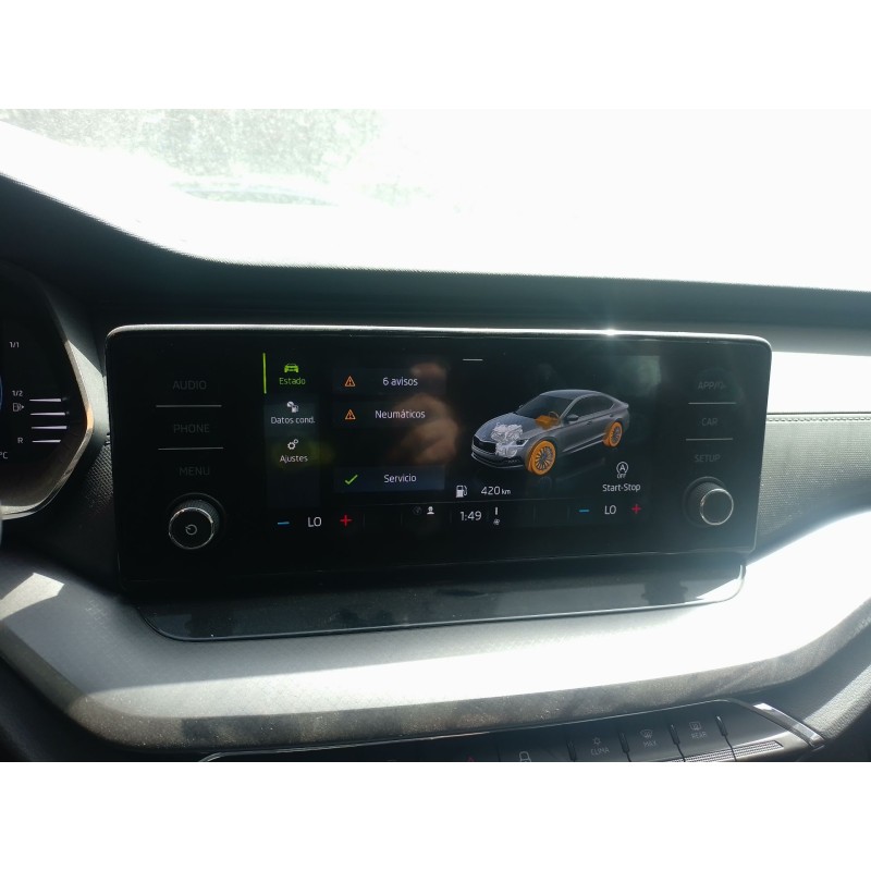 Recambio de pantalla multifuncion para skoda octavia iv (nx3, nn3, pv3) 2.0 tdi referencia OEM IAM   