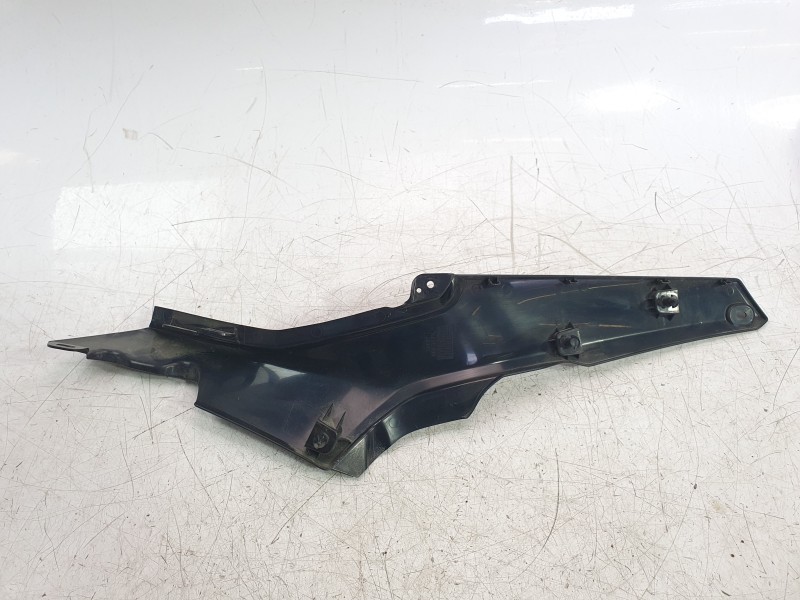 Recambio de moldura para yamaha yzf-r 7 yzf-r 7 referencia OEM IAM BEB2171L  
