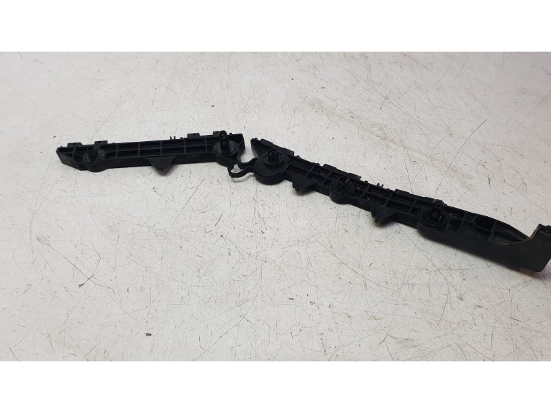 Recambio de soporte paragolpes trasero izquierdo para toyota rav 4 v (_a5_, _h5_) 2.5 hybrid (axah52) referencia OEM IAM 5215642