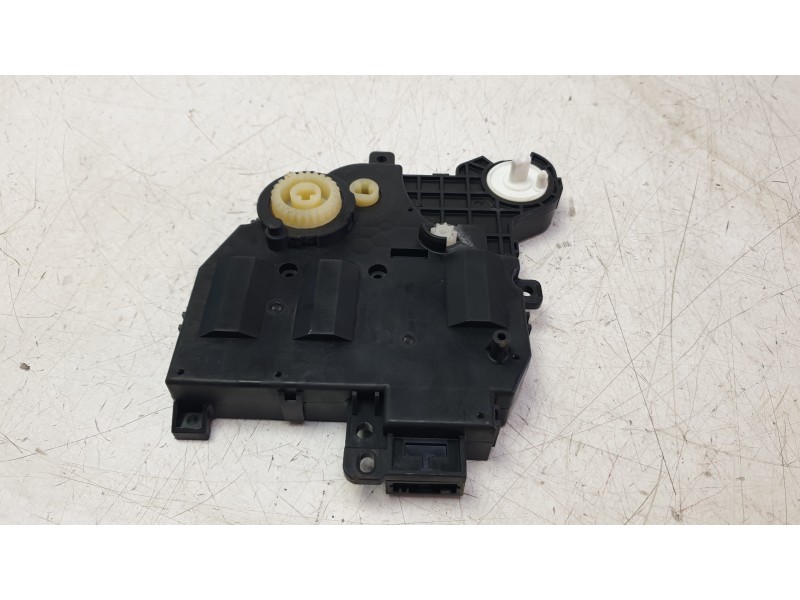 Recambio de motor apertura trampillas climatizador para toyota rav 4 v (_a5_, _h5_) 2.5 hybrid (axah52) referencia OEM IAM 06380