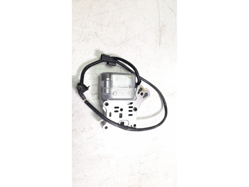 Recambio de valvula solenoide para honda x-adv referencia OEM IAM 38610MKTD01  
