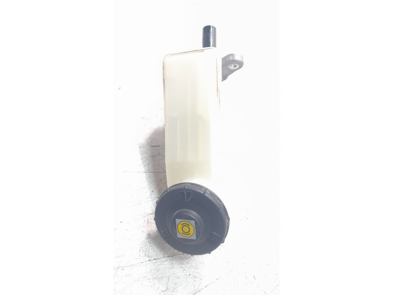 Recambio de bomba freno para nissan nt400 cabstar (01/20214) cabstar 35.xx cabina simple cabina individual referencia OEM IAM 46