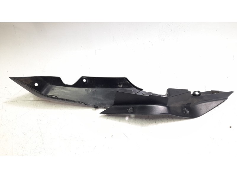 Recambio de moldura para bmw r 1250 r 1250 rs (1r13) referencia OEM IAM 46638543526  