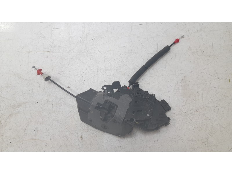 Recambio de cerradura puerta trasera izquierda para land rover discovery sport (l550) 2.0 d 4x4 referencia OEM IAM LR078750  