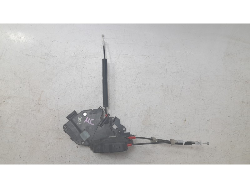 Recambio de cerradura puerta delantera izquierda para land rover discovery sport (l550) 2.0 d 4x4 referencia OEM IAM FK72203A29A