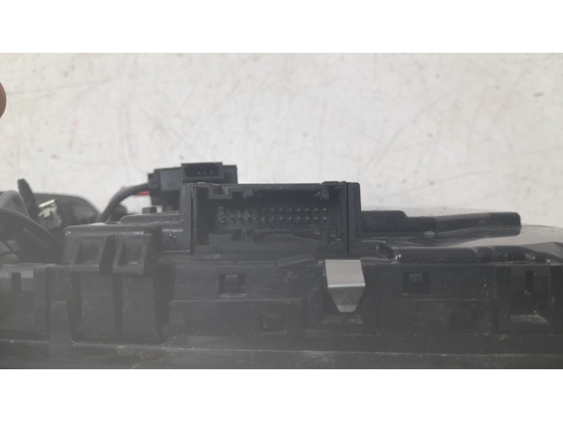 Recambio de luz interior para volkswagen id.4 (e21) gtx referencia OEM IAM 10A959561  