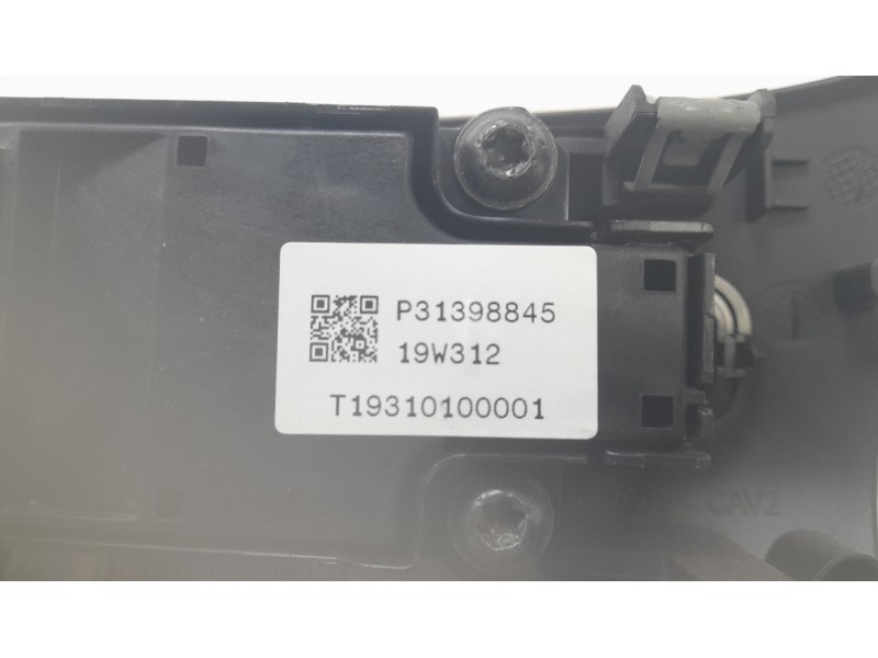 Recambio de mando multifuncion para volvo v60 ii cross country (227) d4 awd referencia OEM IAM P31398845  