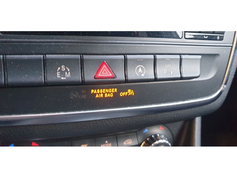 Recambio de warning para mercedes-benz clase gla (w156) gla 200 cdi (156.908) referencia OEM IAM 24690522019107  