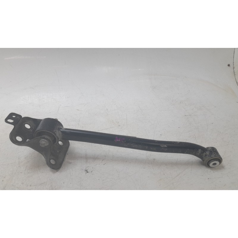 Recambio de soporte brazo suspension trasero izquierdo para jeep renegade suv (bu, b1, bv) 2.0 crd 4x4 referencia OEM IAM 521136