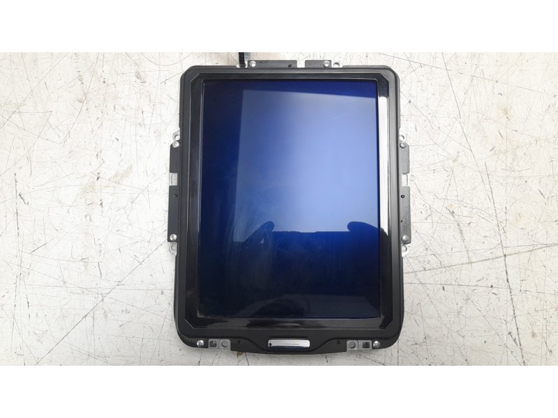 Recambio de pantalla multifuncion para volvo v60 ii cross country (227) d4 awd referencia OEM IAM 32247465AA  