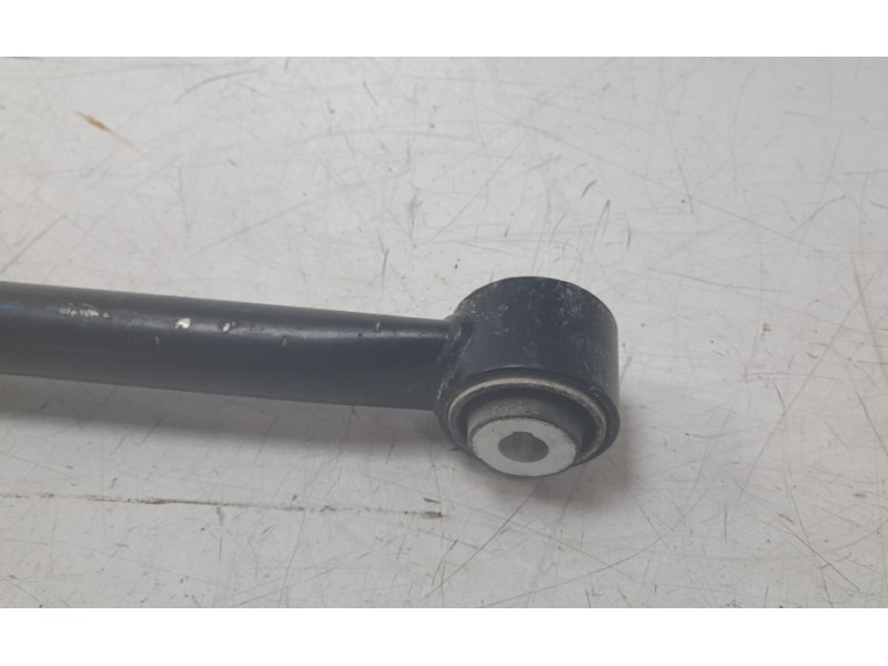 Recambio de brazo suspension trasero derecho para jeep renegade suv (bu, b1, bv) 2.0 crd 4x4 referencia OEM IAM 51945319  ZWTCH0