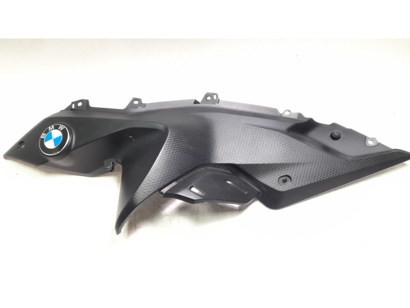 Recambio de moldura para bmw r 1250 r 1250 rs (1r13) referencia OEM IAM 46638545319  