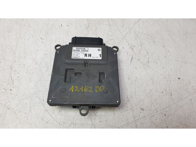 Recambio de centralita faros xenon para toyota rav 4 v (_a5_, _h5_) 2.5 hybrid (axah52) referencia OEM IAM 8990842020  