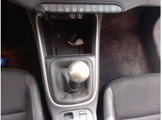 Recambio de palanca cambio para jeep avenger referencia OEM IAM   