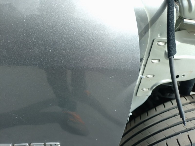 Recambio de puerta delantera derecha para jeep avenger referencia OEM IAM   