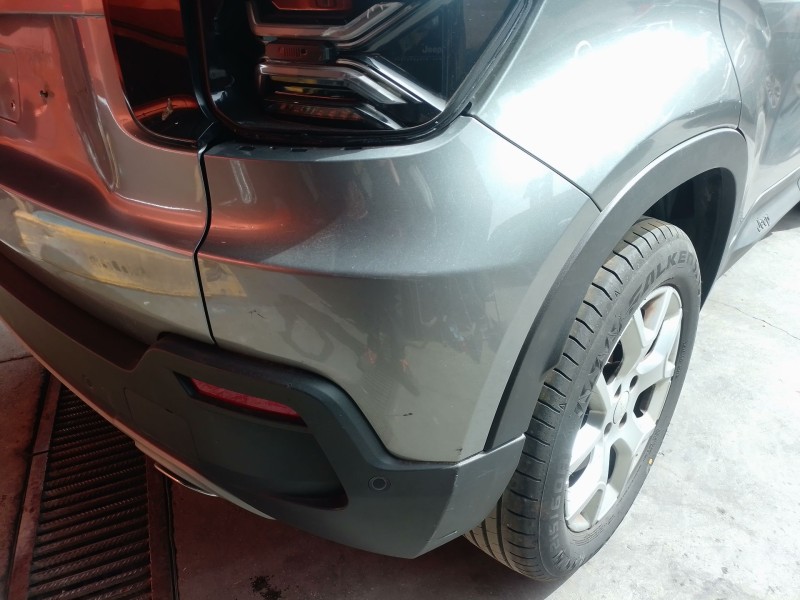 Recambio de paragolpes trasero para jeep avenger referencia OEM IAM   
