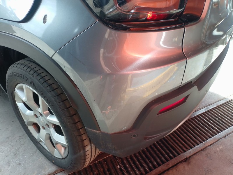 Recambio de paragolpes trasero para jeep avenger referencia OEM IAM   