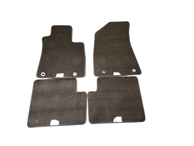 Recambio de juego alfombrillas para mg zs suv (azs1) 1.5 vti referencia OEM IAM 10160896  