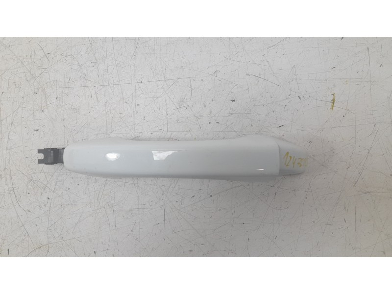 Recambio de maneta exterior delantera izquierda para dacia duster iii eco-g 100 essential referencia OEM IAM 806430676R  