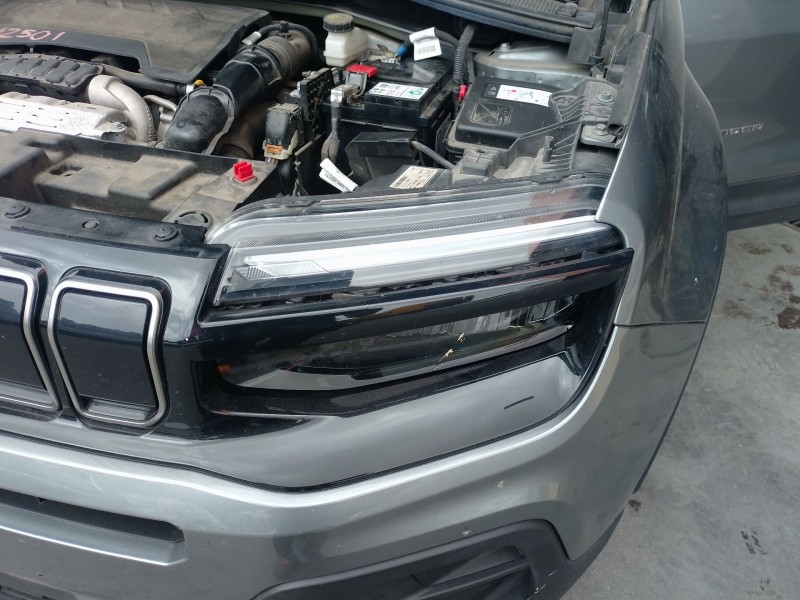 Recambio de faro izquierdo para jeep avenger referencia OEM IAM   