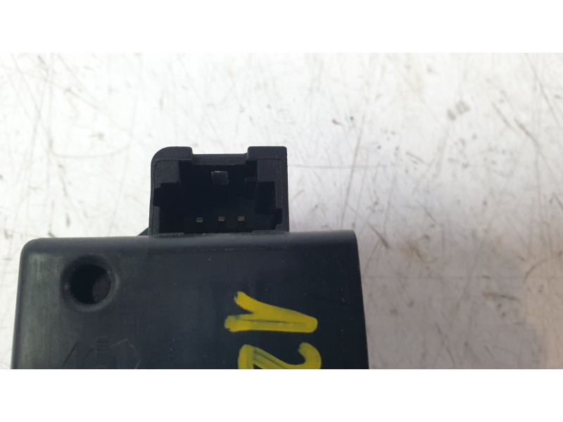 Recambio de cerradura maletero / porton para peugeot 1007 (km_) 1.4 hdi referencia OEM IAM 9657614780  