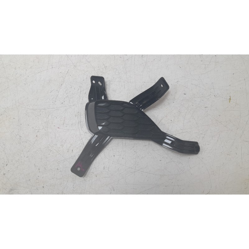 Recambio de moldura paragolpe delantera izquierda para mg zs suv (azs1) 1.5 vti referencia OEM IAM 10699380  