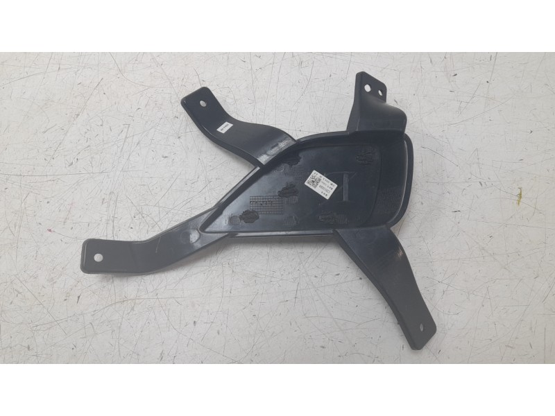 Recambio de moldura paragolpe delantera izquierda para mg zs suv (azs1) 1.5 vti referencia OEM IAM 10699380  