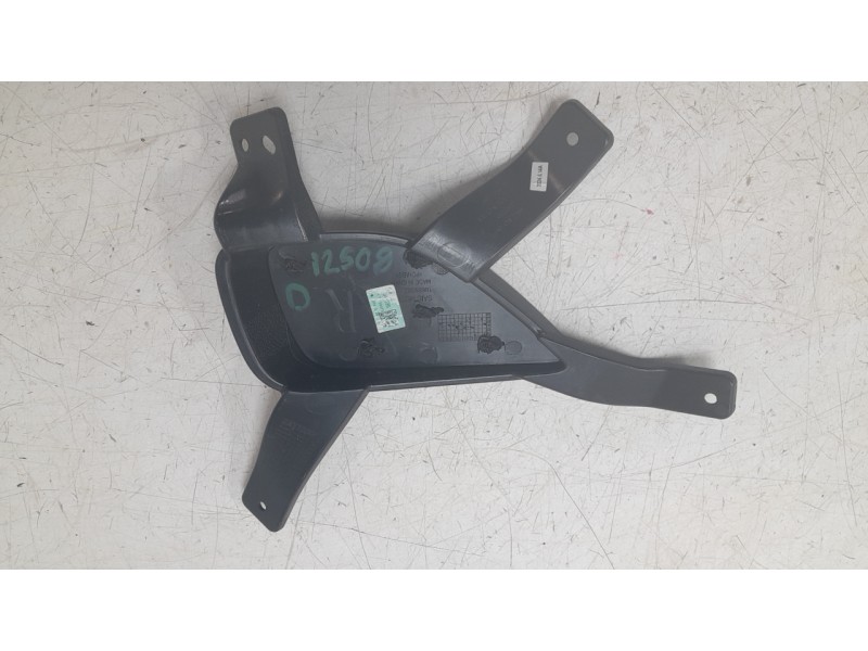 Recambio de moldura paragolpe delantera derecha para mg zs suv (azs1) 1.5 vti referencia OEM IAM 10699382  