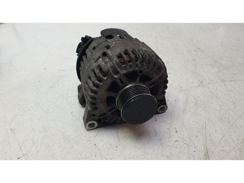 Recambio de alternador para peugeot 1007 (km_) 1.4 hdi referencia OEM IAM 9646321780  