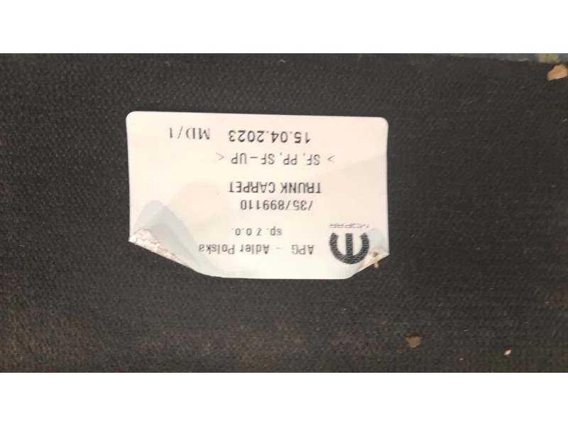 Recambio de alfombra maletero para jeep avenger referencia OEM IAM 7357899110  