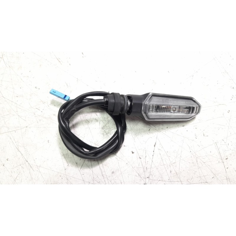 Recambio de piloto trasero derecho para honda cbr (601cc - ) cbr 650 r (rh07, rh01) referencia OEM IAM 33600MKYD51  