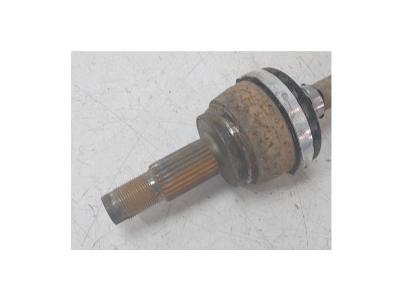 Recambio de transmision trasera izquierda para jeep renegade suv (bu, b1, bv) 2.0 crd 4x4 referencia OEM IAM 68246628AA  F11537/