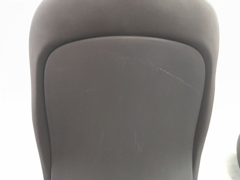 Recambio de juego asientos completo para hyundai kona 1.0 t-gdi referencia OEM IAM 88160BE010S2N  