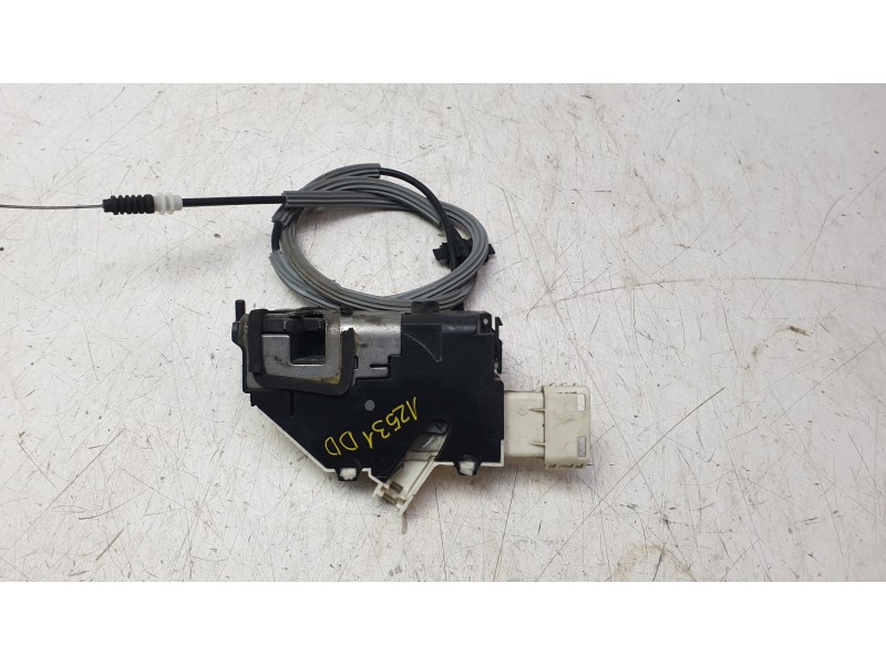Recambio de cerradura puerta delantera derecha para peugeot 1007 (km_) 1.4 hdi referencia OEM IAM 9681333880  