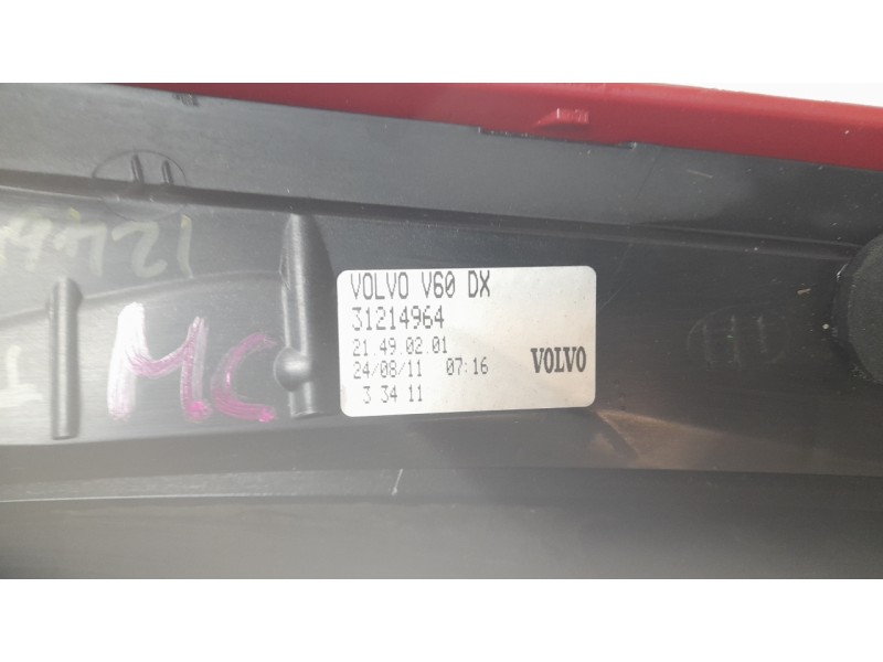 Recambio de piloto trasero derecho para volvo v60 i (155) d3 / d4 referencia OEM IAM 31214964  LLH451/6071014