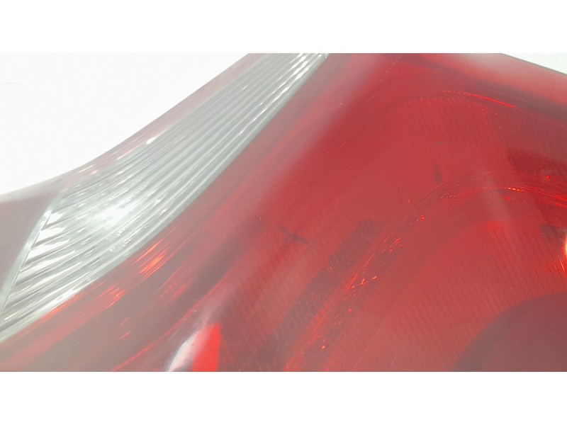 Recambio de piloto trasero derecho para volvo v60 i (155) d3 / d4 referencia OEM IAM 31214964  LLH451/6071014